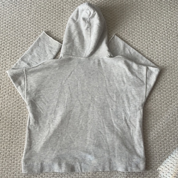 Zara Girls  casual collection light gray/ beige basic hoodie - Picture 2 of 4